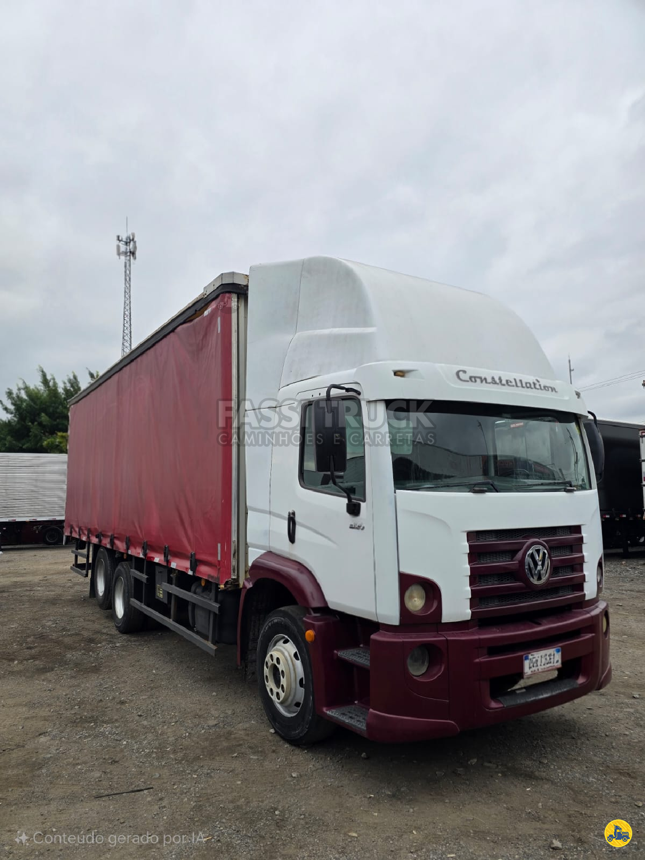 CAMINHAO VOLKSWAGEN VW 13180 Baú Sider Truck 6x2 FassiTruck SAO PAULO SÃO PAULO SP